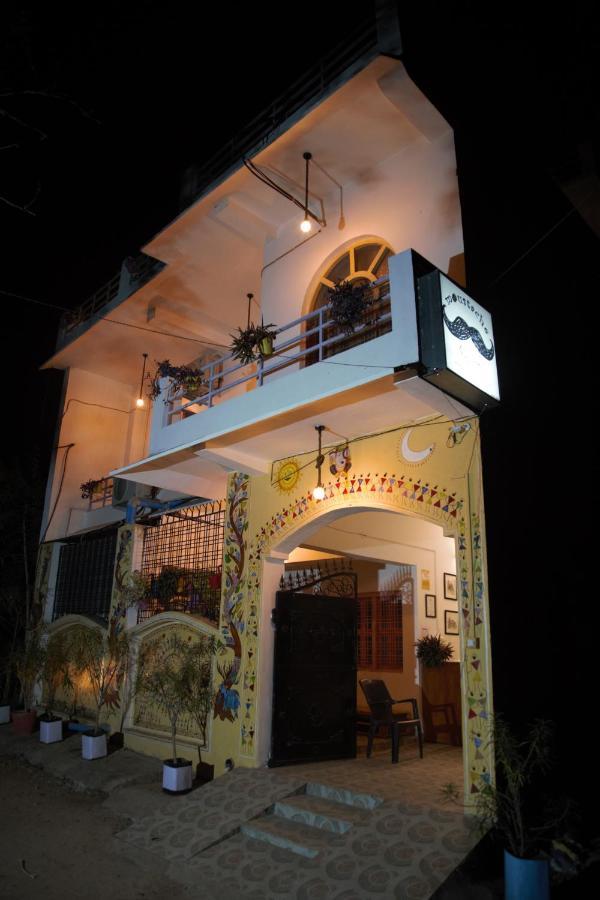 Hostel Moustache Khajurāho Zewnętrze zdjęcie